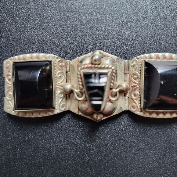 Vintage Aztec Mask Bracelet Black Onyx Alpaca Silver Beautiful 7” made in Mexico - Picture 6 of 16
